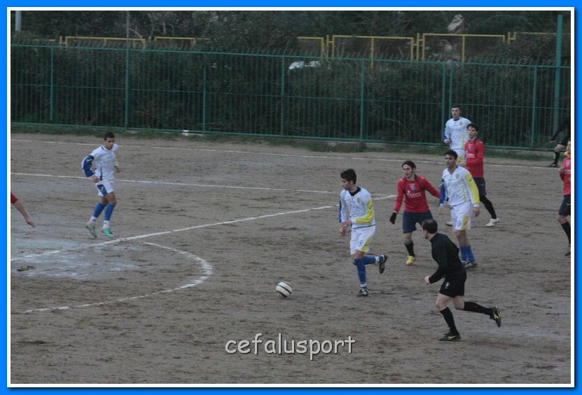 130126 Equipe 196_tn.jpg